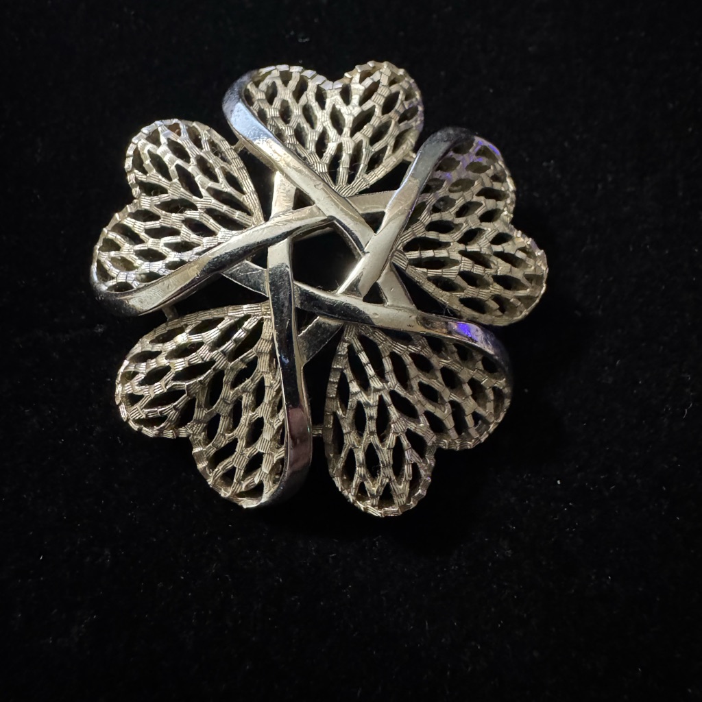 Crown Trifari Silver Filigree Brooch 28$